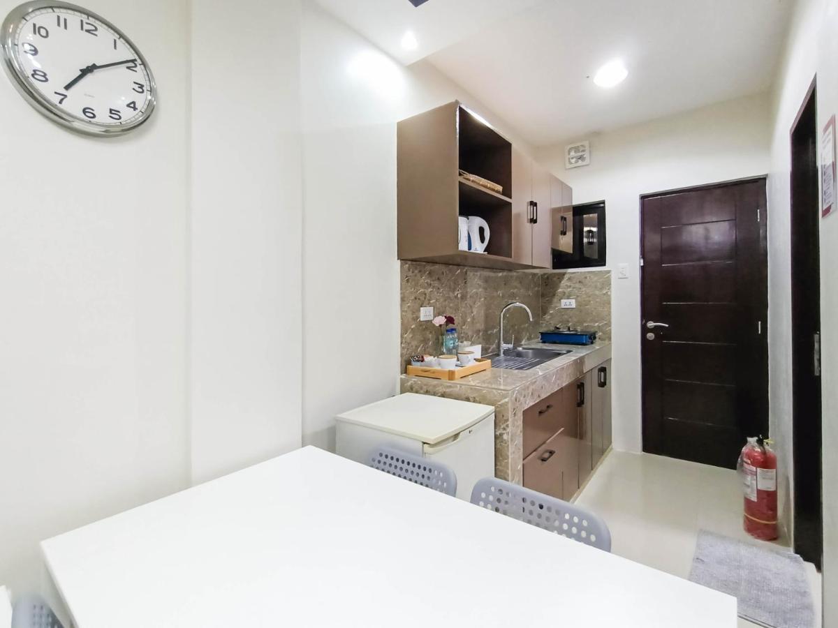 Manzil Anilao B&B Mabini  Exteriör bild