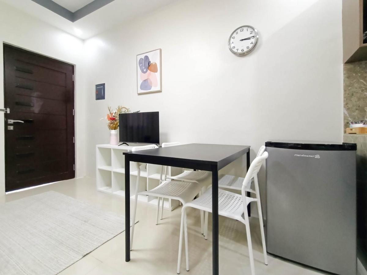 Manzil Anilao B&B Mabini  Exteriör bild