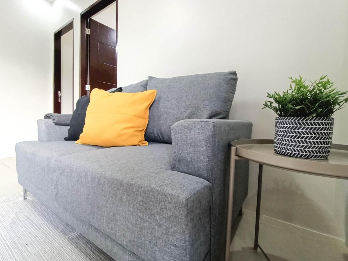 Manzil Anilao B&B Mabini  Exteriör bild
