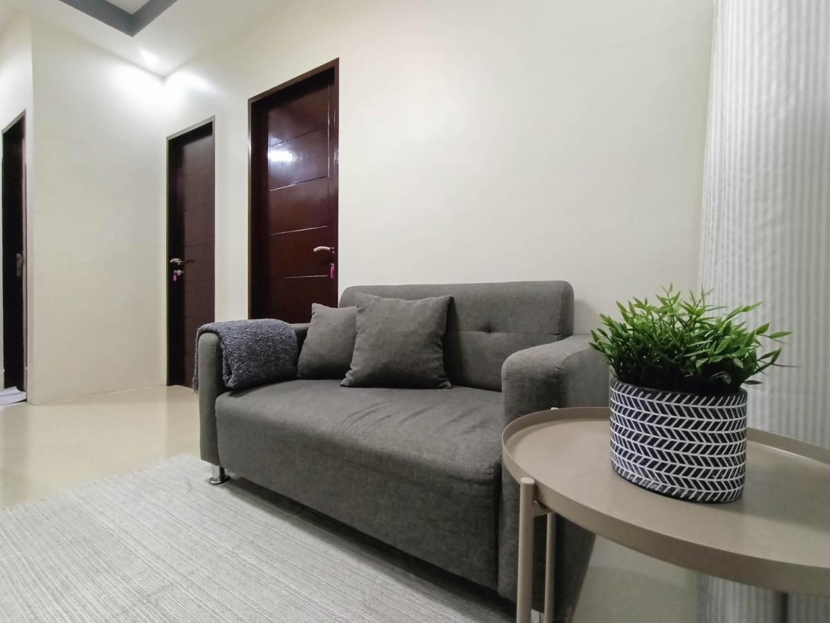 Manzil Anilao B&B Mabini  Exteriör bild