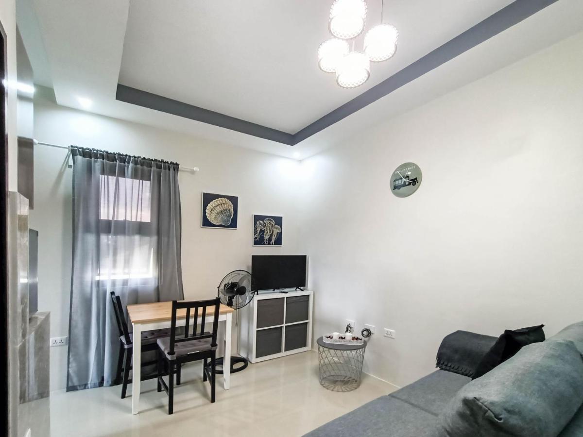 Manzil Anilao B&B Mabini  Exteriör bild